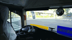 無(wú)人駕駛公交車正式上路了，深圳打響第一槍